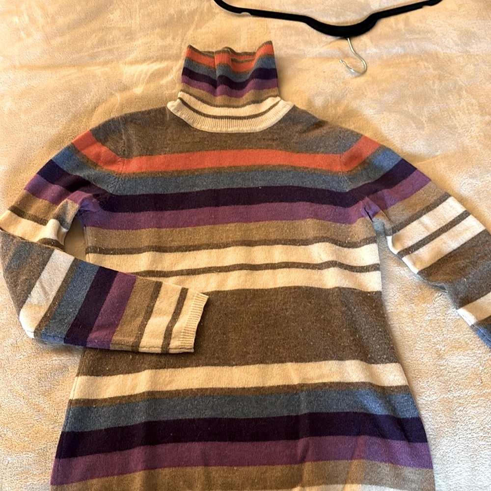 Striped cashmere sweater sz S